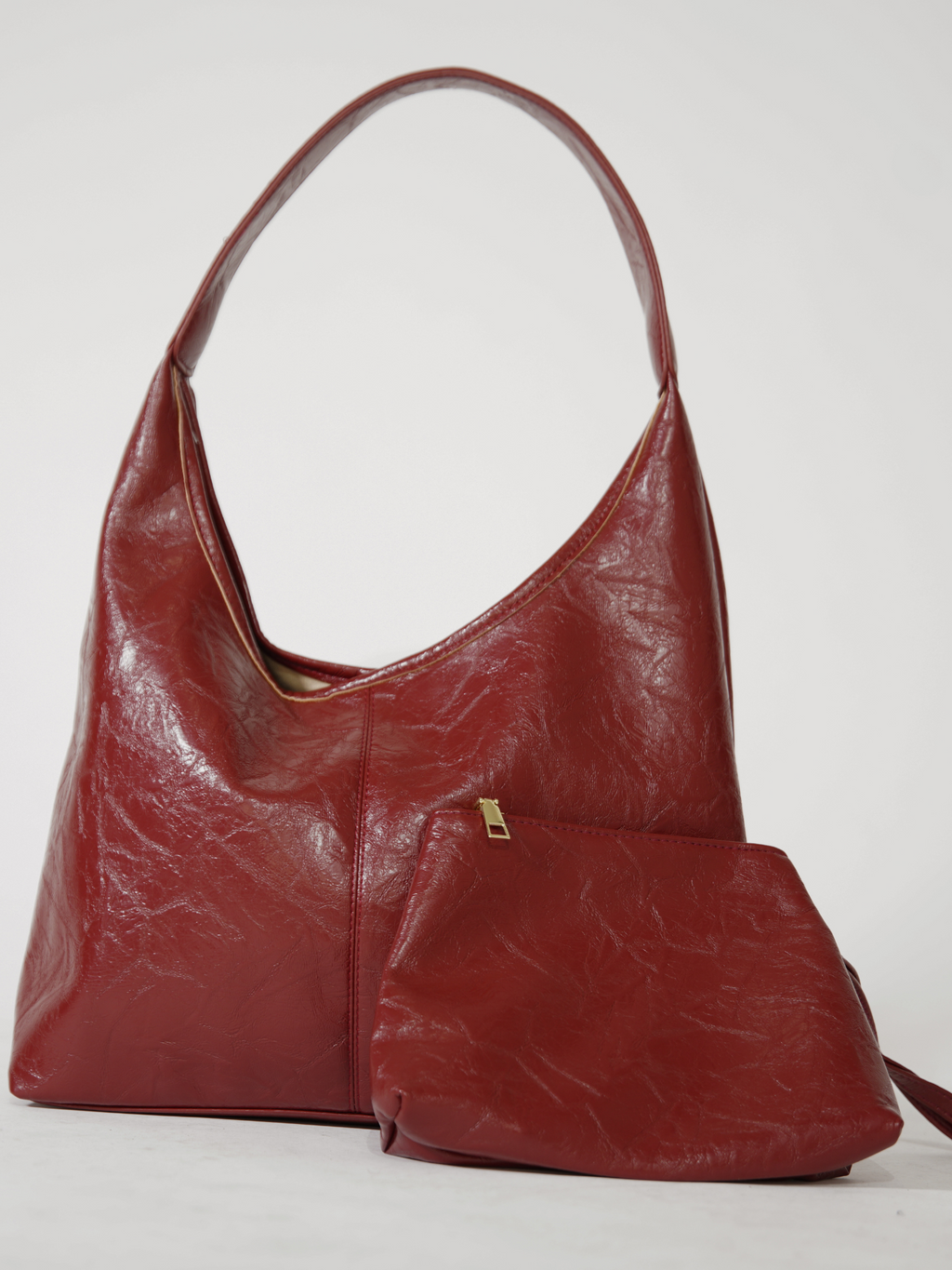 Vintage-Inspired Distressed Leather Tote Bag