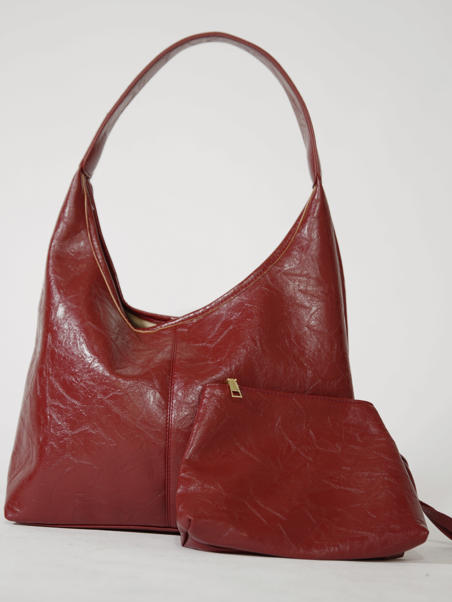 Vintage-Inspired Distressed Leather Tote Bag