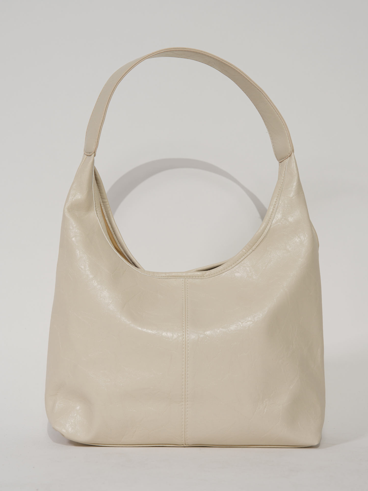 Vintage-Inspired Distressed Leather Tote Bag